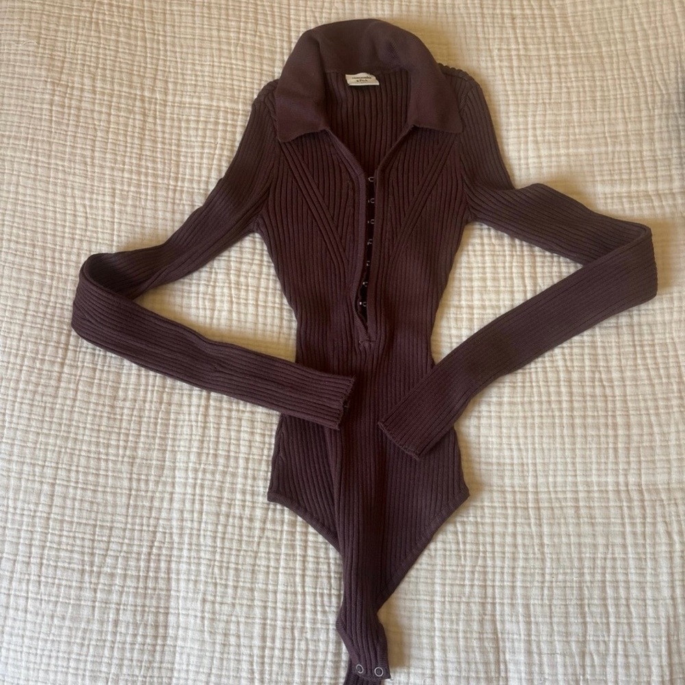 Abercrombie bodysuit xxs